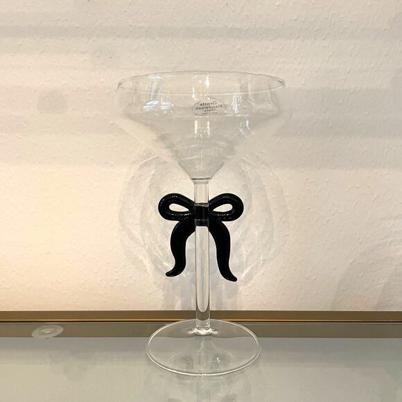 Black Bow Coupe Glass Set of 2 Holiday Glam Barware NEW - Picture 11 of 13